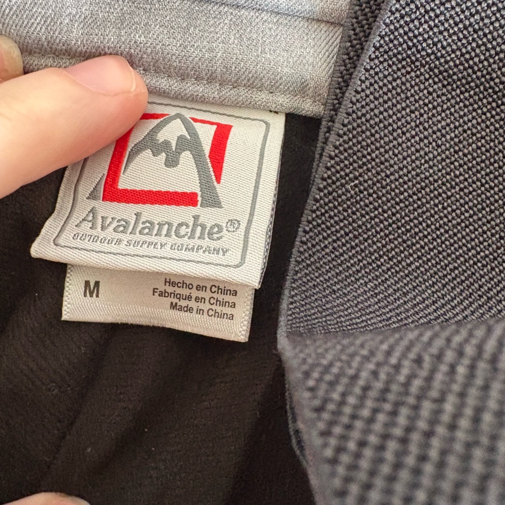 Women’s Avalanche Gray Ski Bibs NWOT - Picture 3 of 8